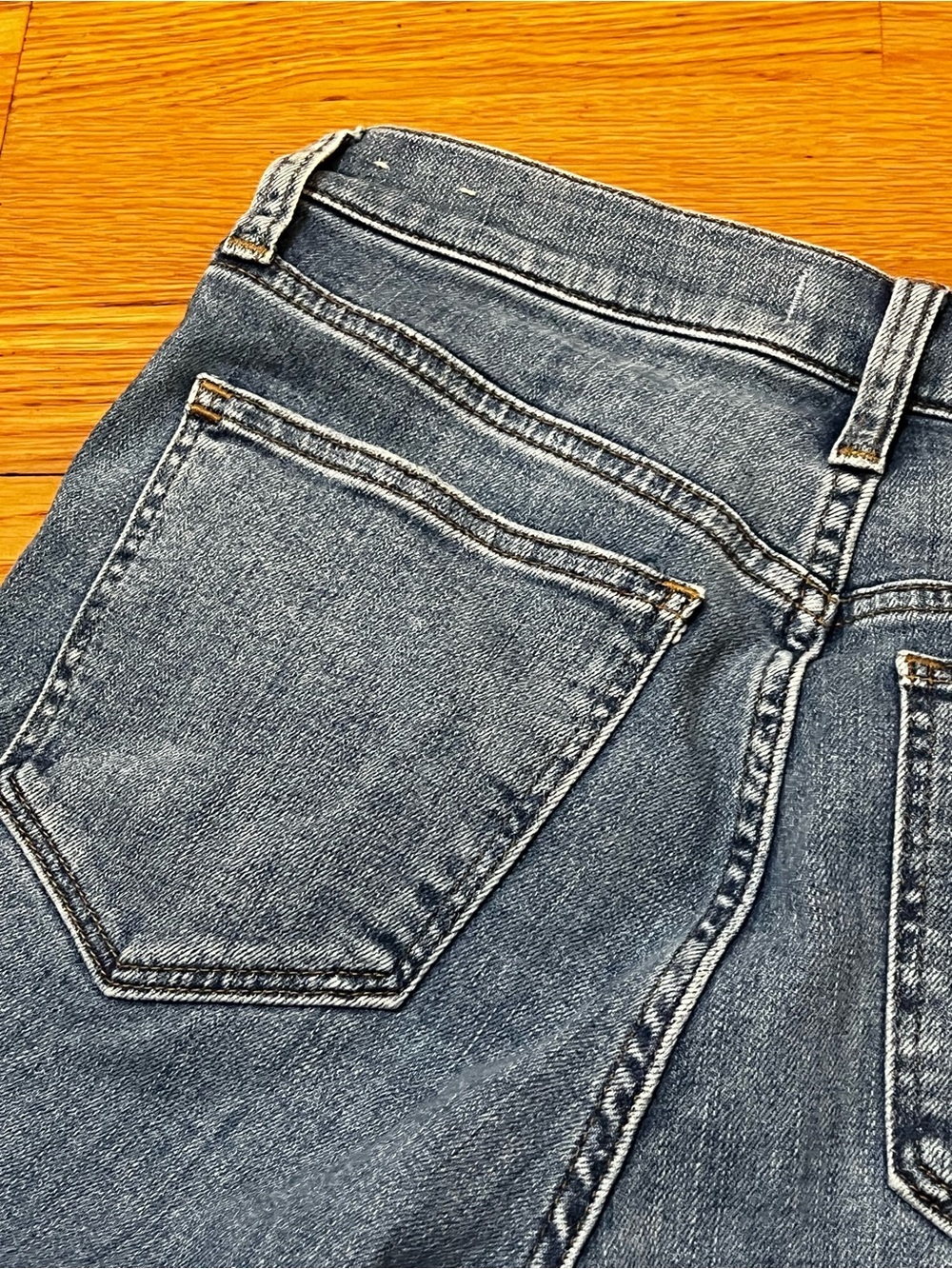 Madewell Cali Demi-Boot Straight-Leg Crop Jeans with Raw Hem Women’s 26P - Picture 13 of 14